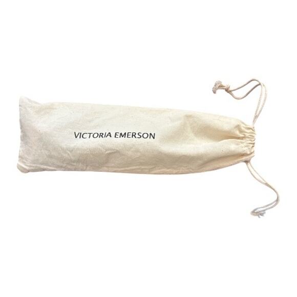 Victoria Emerson Multi Strand Beaded Neutral Magnetic Bracelet - Picture 7 of 7